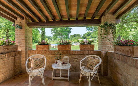 Il Molinaccio 14+2: Meubles, Mobilier De Jardin, Table, Brique, Chaise, Pot De Fleur, Jardin, Plante D'Appartement, Tableau De Plein Air, Plafond