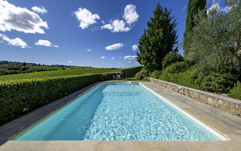 Casale dei 12: Bleu, L'Eau, Piscine, Arbuste, Composite, Jardin, Haie, Aménagement Paysager, Caractéristique De L'Eau