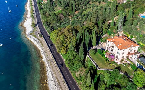 Corazza 6+1: Côte, Cotiers Et Relief Océaniques, Mer, Rive, Baie, Ville Resort, Du Son