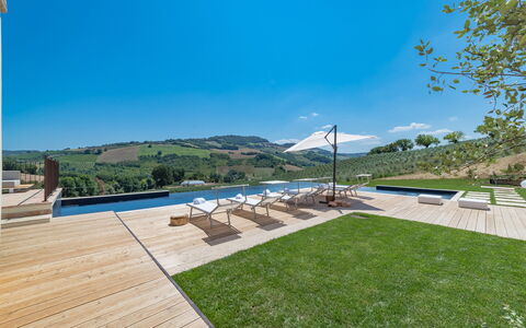 Dimora Montefiore 11: Colline, Piscine, Chaîne De Montagnes, Vallée, Aménagement Paysager, Parquet, Crête, Eco Hôtel, Plate-Forme