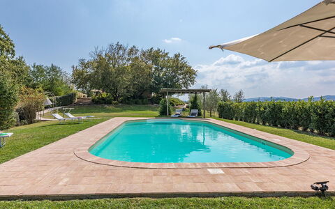 Podere di Salci 10: Bleu, Piscine, Jardin, Ombre, Biens, Aménagement Paysager, Hacienda, Arrière-Cour, Eco Hôtel, Cour