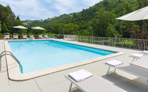 La Villa Dina 10: Piscine, Recours, Eco Hôtel, Mobilier De Jardin, Hôtel, Thermes, Ville Resort, Balancelle, Villa
