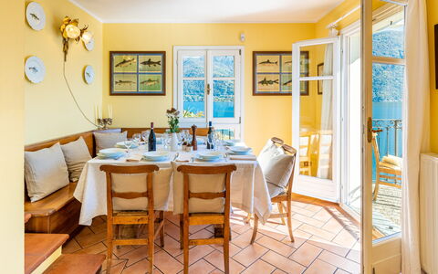 Villa Rivetta 6+2: Meubles, Design Intérieur, Sol, Bois, Sol, Plafond, Table, Salle À Manger, Chaise, Table Cuisine Et Salle A Manger