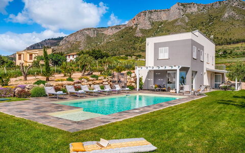 Dama dei Venti 6+2: Piscine, Colline, Montagne, Chaîne De Montagnes, Recours, Biens, Station De Montagne, Eco Hôtel, Crête, Ferme