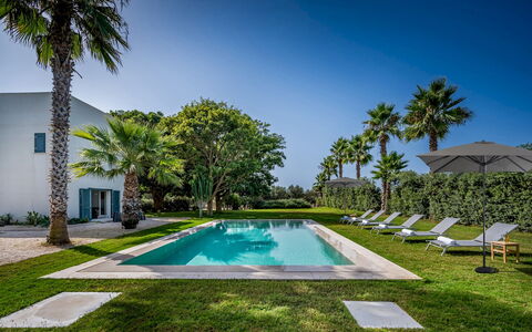 Casavento Puzziteddu 6: Bleu, Arbre, Piscine, Recours, Biens, Pelouse, Jardin, Aménagement Paysager, Eco Hôtel