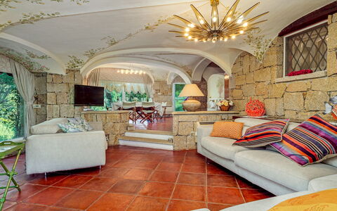 Villa Stella 6: Design Intérieur, Meubles, Sol, Plafond, Sol, Pièce, Canapé, Salon, Chaise, Plante D'Appartement
