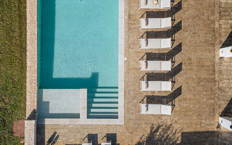 Opuntia Trulli e Lamie 10: Piscine, Composite, Recours, Béton, Mobilier De Jardin, Conception, Ombre, Tuile, Chaise, Balancelle