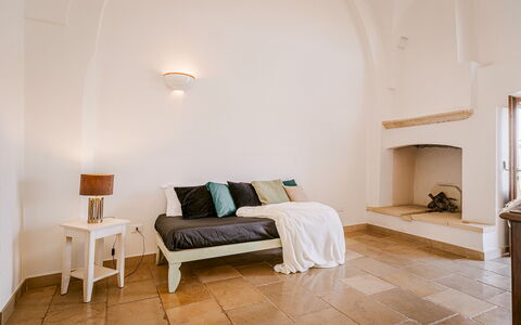 Masseria Samali 14+4: Sol, Meubles, Design Intérieur, Sol, Plafond, Éclairage, Pièce, Parquet, Chambre, Lit
