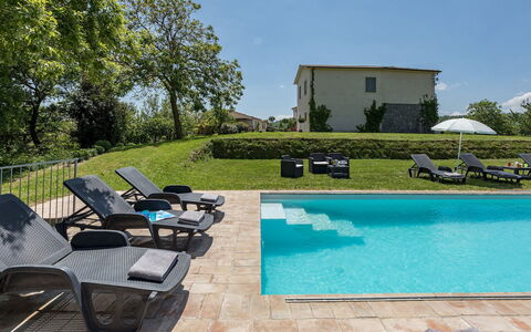 Villa a Casa di Giovanni 12: Piscine, Mobilier De Jardin, Balancelle, Meubles, Recours, Aménagement Paysager, Ombre, Chaise, Jardin, Eco Hôtel