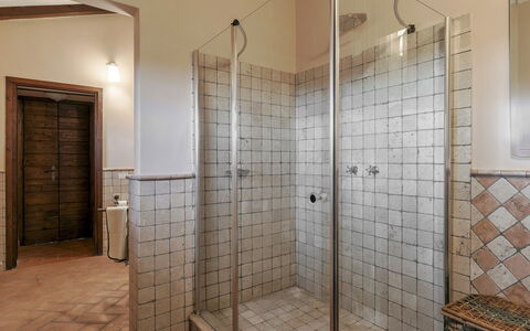 Tenuta Navelli 12+2: Mur, Sol, Sol, Design Intérieur, Plafond, Luminaire Plomberie, Tuile, Composite, Plomberie, Salle De Bains