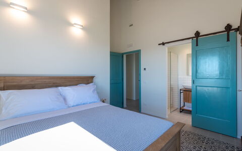 La Buona Maniera 10: Meubles, Bois, Sol, Sol, Design Intérieur, Plafond, Éclairage, Chambre, Pièce, Lit