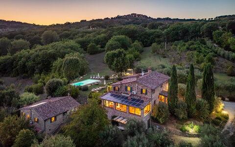 Casale delle Farfalle 12: Paysage, Biens, Chalet, Domicile, Zone Rurale, Ferme, Jardin, Manoir, Aménagement Paysager, Villa