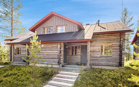 Lysthilä 4A: Biens, Aménagement Paysager, Villa, Haie, Balcon