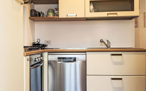 Genzianella Alpine Apartment: Biens, Aménagement Paysager, Villa, Haie, Balcon