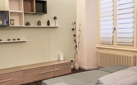 Genzianella Alpine Apartment: Biens, Aménagement Paysager, Villa, Haie, Balcon