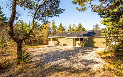 Liina - 3Km from the Sea