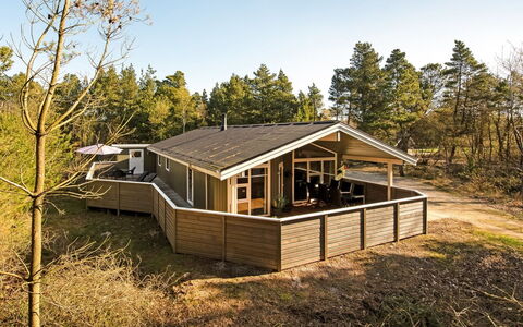 Liina - 3Km from the Sea