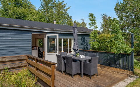 Hedwig - 120M to the Fjord: Bois, Domicile, Chalet, Porche, Plate-Forme, Dur, Siding, Ombre, Batiments Jardin, Planche