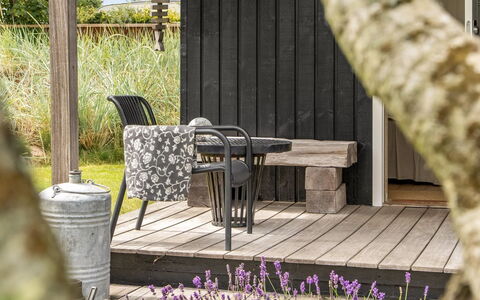 Tian - 1Km from the Sea: Bois, Meubles, Mobilier De Jardin, Jardin, Couverture De Sol, Dur, Planche, Tableau De Plein Air, Pot De Fleur