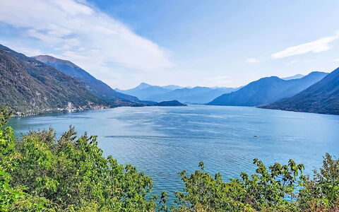 Casa Olivee: Montagne, Ciel, Bleu, Montagnes Relief, L'Eau, Ressources En Eau, Plan D'Eau, Vert, Colline, La Nature