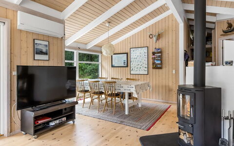 Naninja - 924M from the Sea: Bois, Sol, Plafond, Sol, Design Intérieur, Pièce, Meubles, Parquet, Dur, Salon