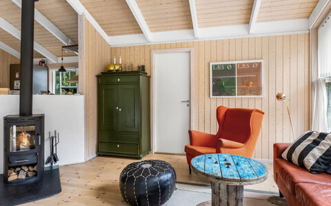 Naninja - 924M from the Sea: Meubles, Design Intérieur, Bois, Sol, Plafond, Sol, Éclairage, Pièce, Salon, Domicile