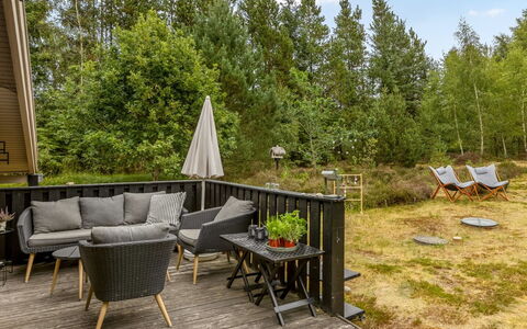 Pia - 685M from the Sea: Bois, Meubles, Mobilier De Jardin, Chaise, Tableau De Plein Air, Jardin, Arrière-Cour, Plate-Forme, Chalet, Tache De Bois