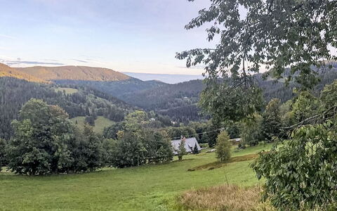 Wellness Retreat Labská: Ciel, Montagnes Relief, Montagne, Arbre, Colline, Feuille, La Nature, Environnement Naturel, Herbe, Paysage Naturel