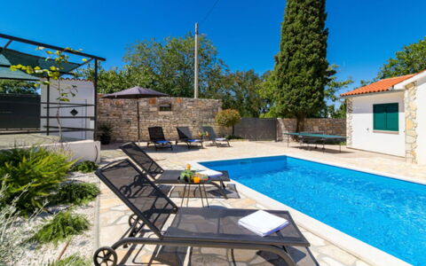 Villa Dominique: Bleu, Mobilier De Jardin, Piscine, Recours, Chaise, Dalle, Villa