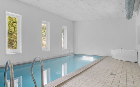 Carlina - from the Sea: Sol, Plafond, Sol, Design Intérieur, Appartement, Daylighting, Conception, Piscine, Plâtre