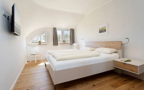 Reiterhof Rickert Glücksklee: Lit, Design Intérieur, Chambre, Sol, Sol, Meubles, Bois, Plafond, Literie, Drap De Lit