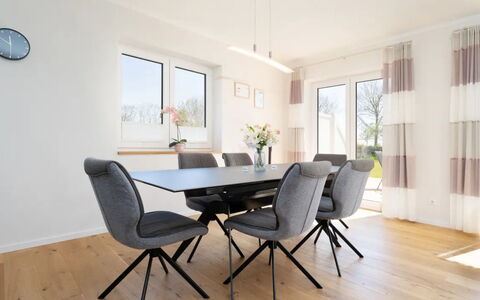 Reiterhof Rickert Glücksklee: Meubles, Sol, Design Intérieur, Sol, Chaise, Table, Parquet, Table Cuisine Et Salle A Manger, Salon
