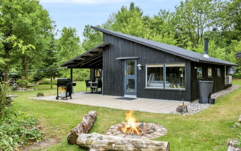 Gesine - 20Km to the Fjord: Maison, Chalet, Domicile, Toit, Siding, Batiments Jardin, Cabanon, Porche, Ferme, Biens