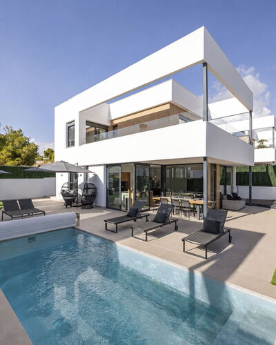 Villa Esencia: Domicile, Zone Résidentielle, Biens, Piscine, Villa, Ombre, Conception, Cour, Aménagement Paysager, Manoir