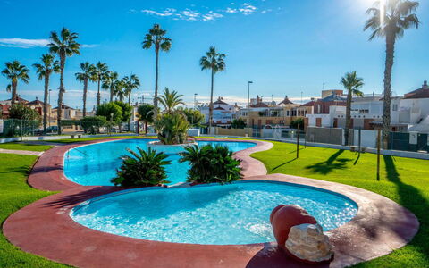 Titanic: Zone Résidentielle, Piscine, Recours, Hacienda, Ombre, Biens, Eco Hôtel, Hôtel, Aménagement Paysager
