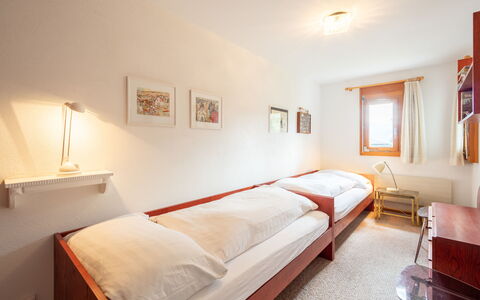 Casa Pleun: Mur, Design Intérieur, Lit, Chambre, Sol, Sol, Meubles, Plafond, Drap De Lit, Pièce