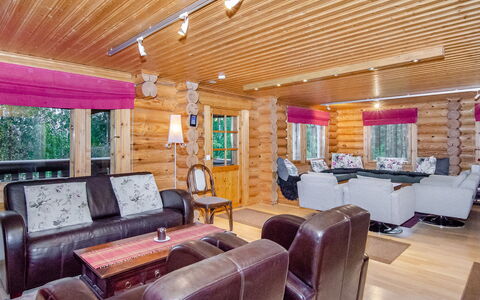 Lieksa 724: Domicile, Chalet, Cabane En Rondins, Salon, Dur, Tache De Bois, Parquet, Cabane, Hôtel