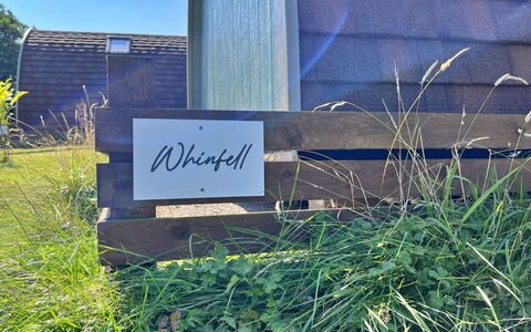 Whinfell Pod: Jardin, Pelouse, Arrière-Cour, Aménagement Paysager, Cour, Planche, Siding