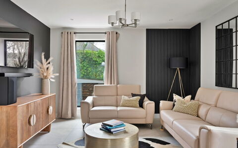 Orchard Rise: Meubles, Design Intérieur, Sol, Canapé, Sol, Mur, Salon, Bois, Domicile, Appartement