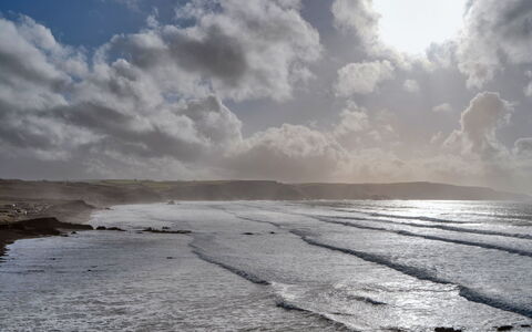 Gwelmor: Ciel, Bleu, L'Eau, Nuage, Horizon, Mer, Côte, Cotiers Et Relief Océaniques, Roche