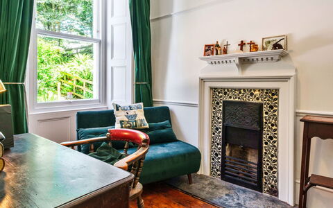 The Old Vicarage: Design Intérieur, Bois, Meubles, Sol, Sol, Domicile, Pièce, Cadre, Salon, Tache De Bois