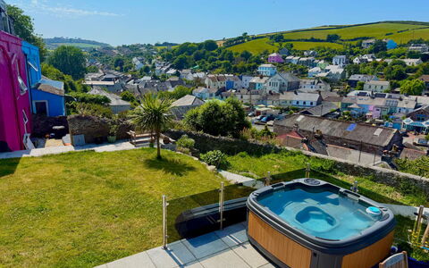 High Cross House: Piscine, Recours, Eco Hôtel, Jacuzzi, Baignoire, Aménagement Paysager, Hôtel, Ville Resort, Villa