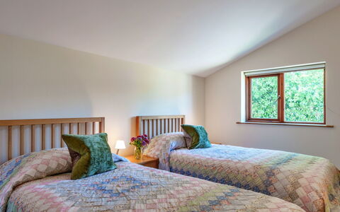 Little Norley: Lit, Design Intérieur, Chambre, Meubles, Literie, Drap De Lit, Mur, Sol, Sol, Bois