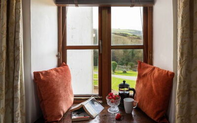Coulscott Farmhouse