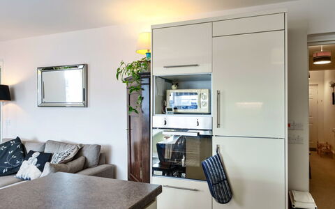 Westward Ho 604: Appareil De Cuisine, Meubles, Cabinetry, Design Intérieur, Principaux Appliance, Cuisine, Électroménager, Sol, Comptoir, Bois