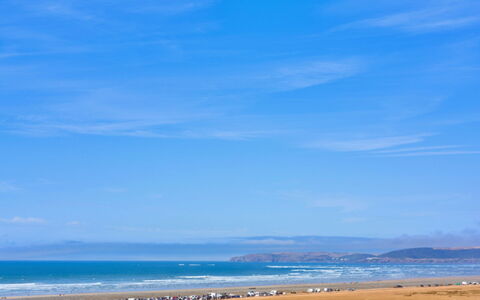 Thorndale: Ciel, Bleu, Horizon, Côte, Plage, Mer, Cotiers Et Relief Océaniques, Nuage, Océan, Rive