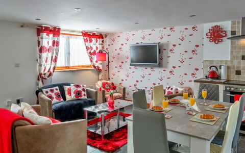Poppy Cottage, Great Houndbeare Farm: Meubles, Design Intérieur, Domicile, Appartement, Salon, Pièce, Canapé, Plafond, Throw Pillow, Chaise
