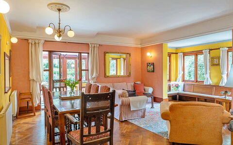 Heselwood: Design Intérieur, Meubles, Plafond, Bois, Sol, Sol, Canapé, Pièce, Salon, Table