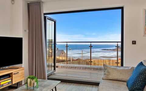 No.1 Sand Banks: Bois, Meubles, Sol, Mer, Dur, Océan, Appartement, Parquet, Chaise, Côte