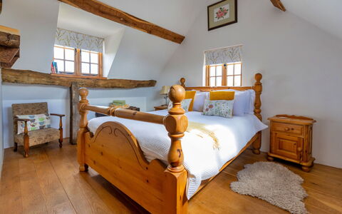 Waen Farm Cottage: Lit, Chambre, Bois, Meubles, Literie, Drap De Lit, Domicile, Maison, Design Intérieur, Cadre De Lit